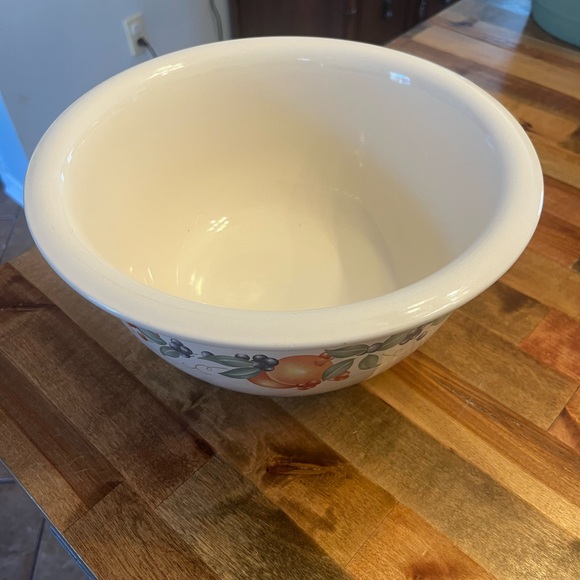 Vintage Corelle Stoneware Mixing Bowl with Floral Design - Picture 3 of 6